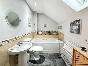 Photo 10- click for photo gallery